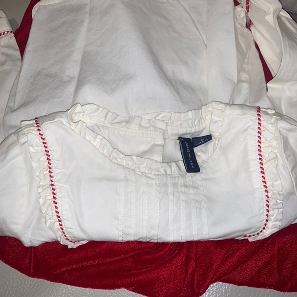 Set - Picture 2 of 6